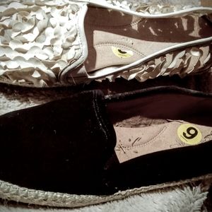 Women's flats 9